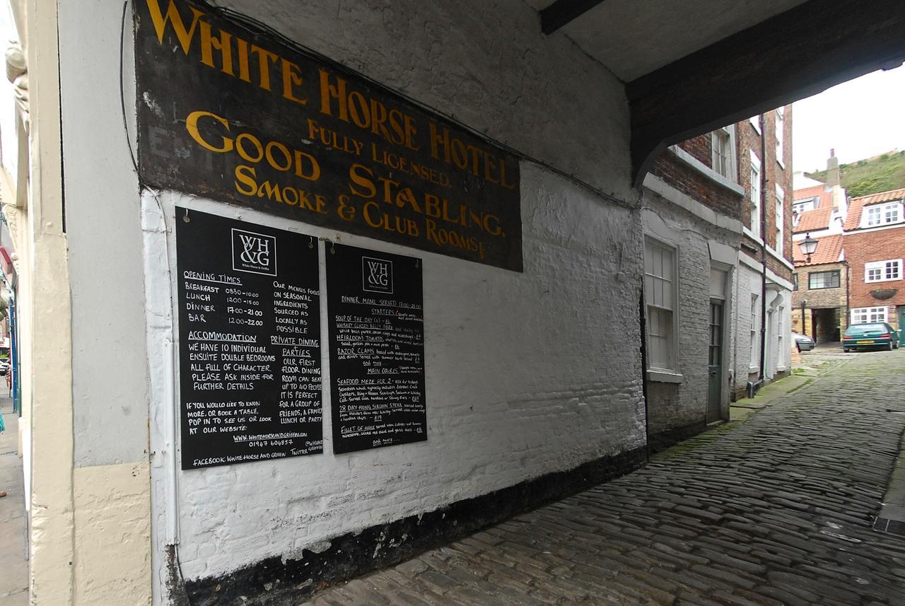 White Horse & Griffin Hotel Whitby Bagian luar foto