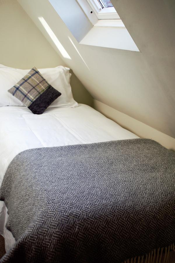 White Horse & Griffin Hotel Whitby Bagian luar foto